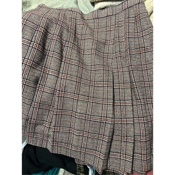 Vintage Liz Claiborne The Villager 2 piece wool blend skirt suit size 14 - Picture 4 of 12